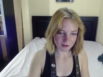 female cam couple beamer_boy_ image #2226406