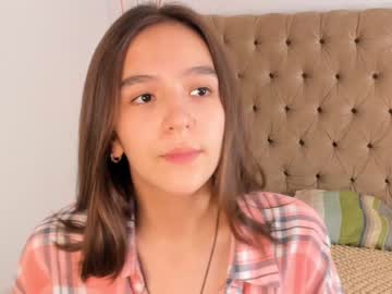 female cam girl catherineandrea image #2602679