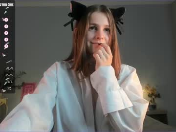 female cam girl little_sun_shine image #3571715