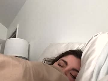 mariana199410  female  webcam