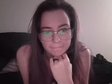 female cam girl preciouslucy8380 image #3159918