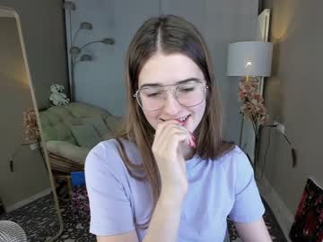 female cam girl zlata_luna image #578577