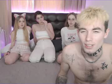 female cam couple hizgi image #1734778