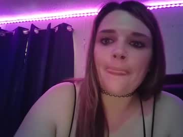female cam couple kittynkum image #4049742