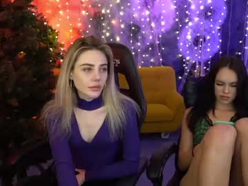 female cam couple kira0541 image #3230073