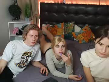 female cam couple hizgi image #2789261