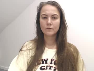 mati1da  female  webcam