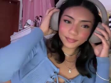 purpl3h4z3  female  webcam
