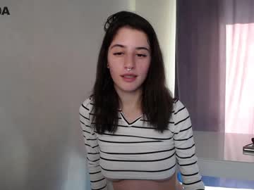 female cam girl kate_lewis image #2786992