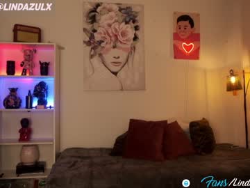 female cam girl lindabluee image #3203543
