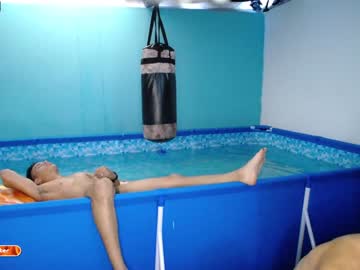 female cam man kings_of_the_house image #263959