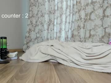 female cam girl honey_sunshine image #3756591