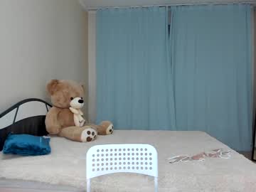 female cam girl yana_squrel_22 image #1045207