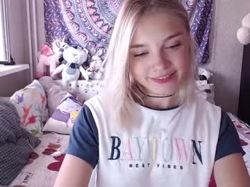 female cam girl babyfromtheforest image #2344734