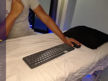 female cam man massagemspa image #613958