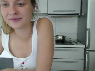 female cam couple coolrebeta image #4032809