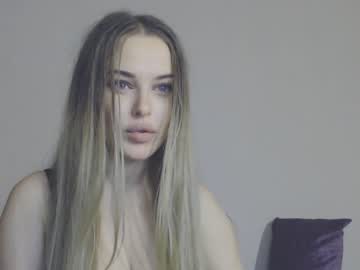 female cam girl petit_kaka image #571312