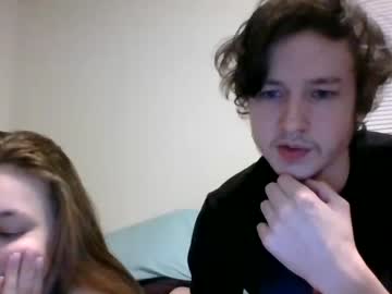 female cam couple leojamie image #771207