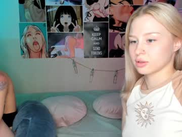 female cam couple huntertiana image #282554