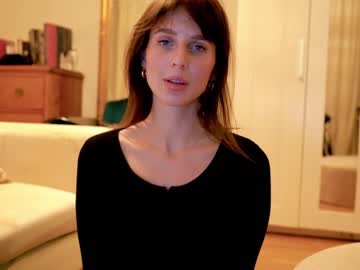 female cam girl ellaa91 image #1347940