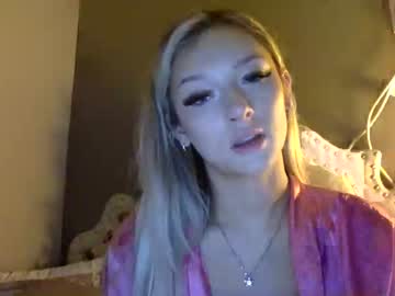 katlatte  female  webcam