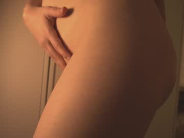 female cam girl miss_andersson image #358200