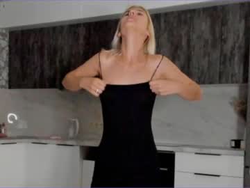 female cam girl juliaberrin image #2492088