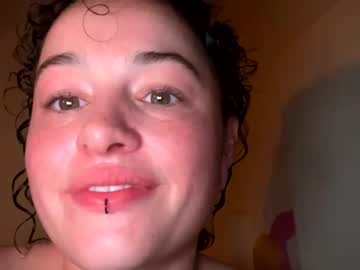 female cam girl meowingmilf image #3956030