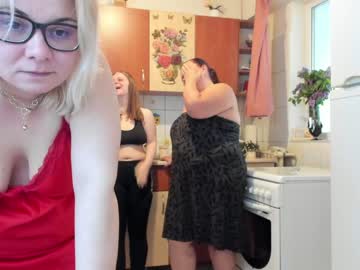 female cam couple juliana35 image #1581828