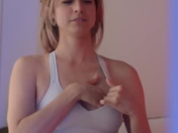 female cam girl lizmreow image #2161847