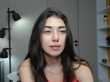 zarahamblett  female  webcam