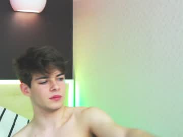 female cam man wilson_evans image #1044388