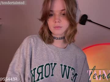 female cam girl tendertainted image #822528