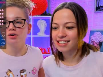 female cam couple huntertiana image #296428