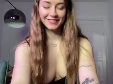 female cam girl strawberryjamx image #3202635