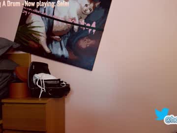 female cam girl hollyextra image #2024687