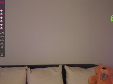 female cam couple alice_loyse_ image #2430101