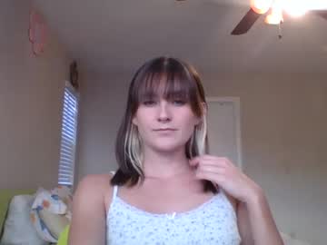 female cam girl pixxxiebby image #2406913