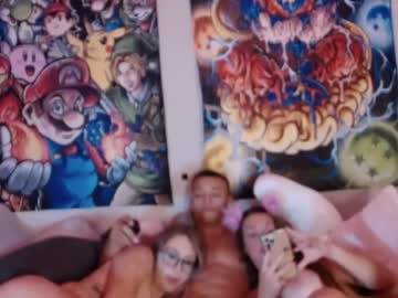 female cam girl travelbaes image #108376