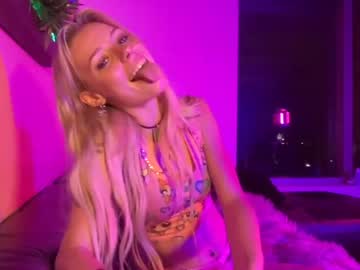 female cam girl skyeangelx0 image #2235981