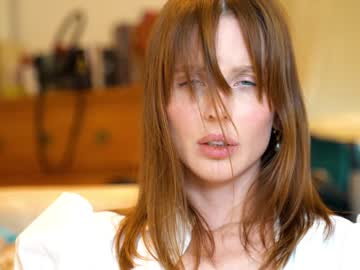 female cam girl ellaa91 image #1712885