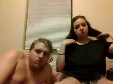 female cam couple wolfnbunny420 image #2989460