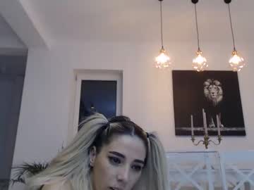 female cam couple alexa_allan image #3099555