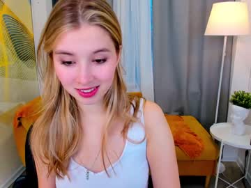 female cam girl milablush image #3105181