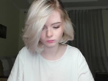 female cam girl penelopa_77 image #356658