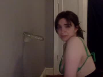 female cam girl leafmunch image #1625843