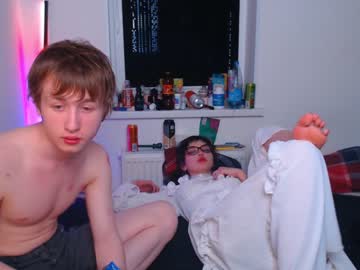 female cam couple miashopper2 image #1931826