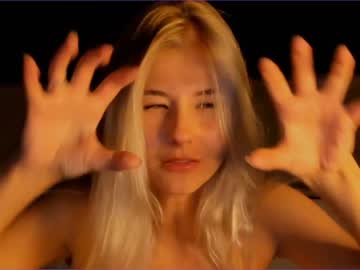 female cam girl juliaberrin image #2475670
