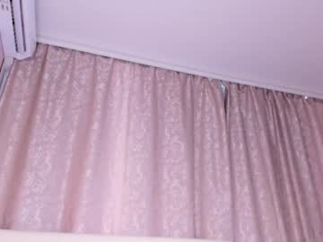 female cam girl saintlyn image #2953275