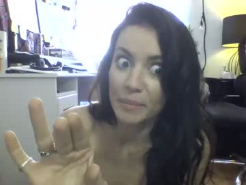 female cam couple flexyflower69 image #1175804